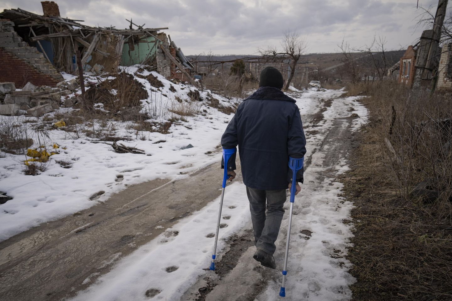Ukrayna'nın kurtarılmış şehri Izium'da siviller hala savaşın bedelini ödüyor