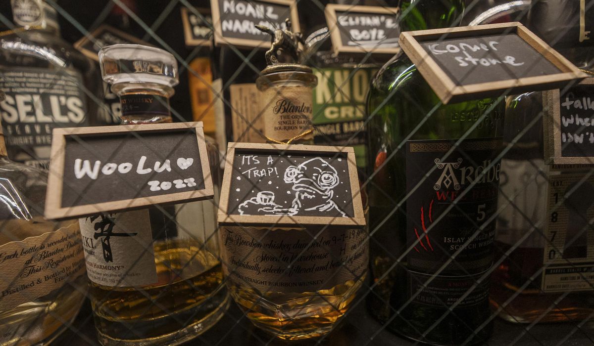 NextImg:As bourbon booms, thirst for rare brands breeds skullduggery