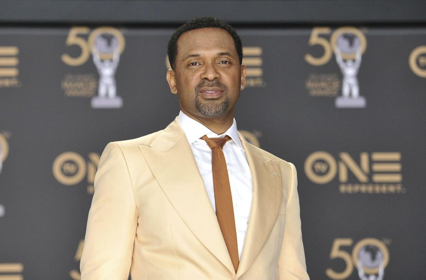 Mike Epps poses in the press room at the 50th annual NAACP Image Awards, March 30, 2019, at the Dolby Theatre in Los Angeles. Federal agents confiscated a loaded gun found in the hand luggage of actor and comedian Epps, who was trying to board a flight from Indianapolis International Airport, airport police said. (Photo by Richard Shotwell/Invision/AP, File)
