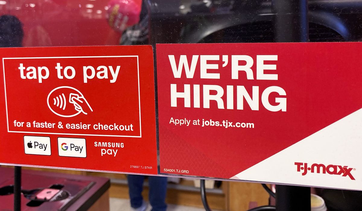 NextImg:Applications for U.S. jobless aid rise by most in 5 months