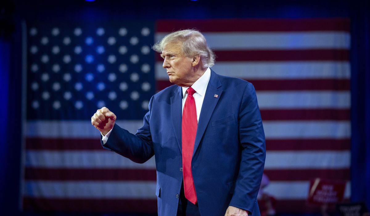 NextImg:RNC scores first Teamsters donation in 20 years after Trump meeting