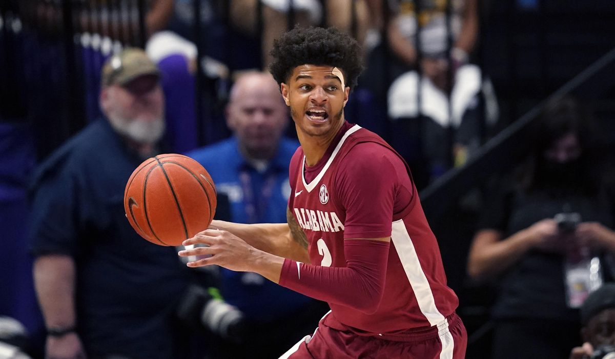 NextImg:Ex-Alabama basketball player indicted on capital murder charges