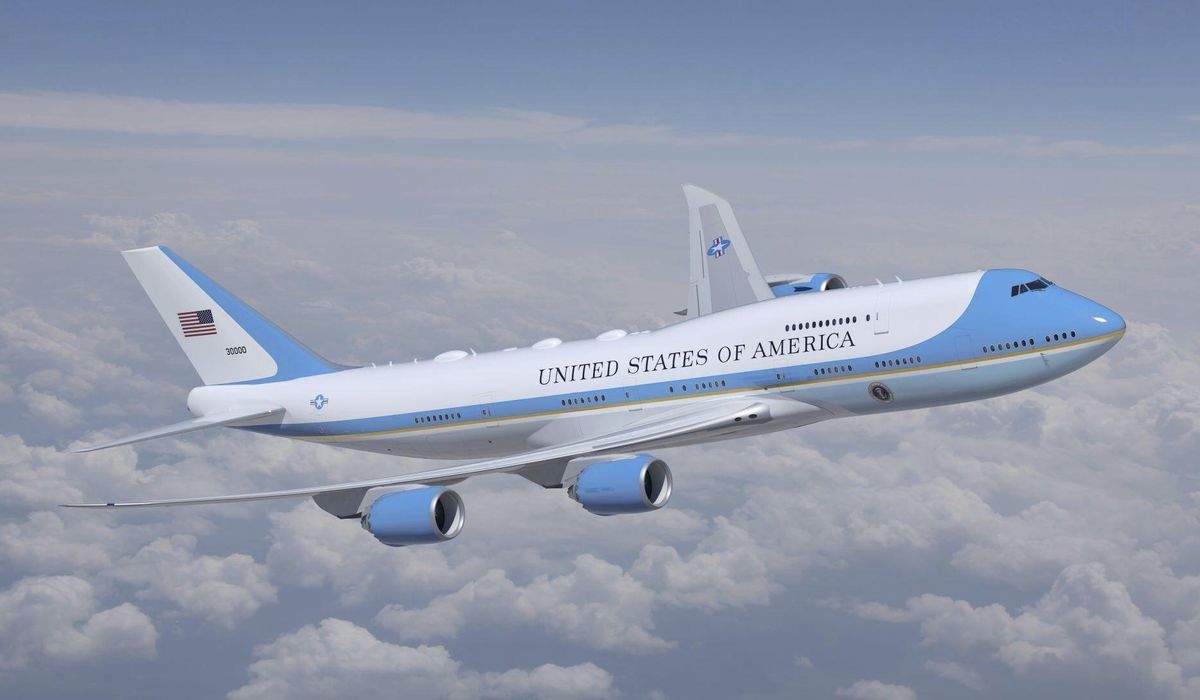 NextImg:New Air Force One will stay blue and white, Biden decides
