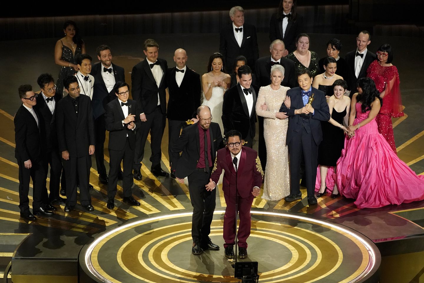 'Everything' wins best picture, is everywhere at Oscars