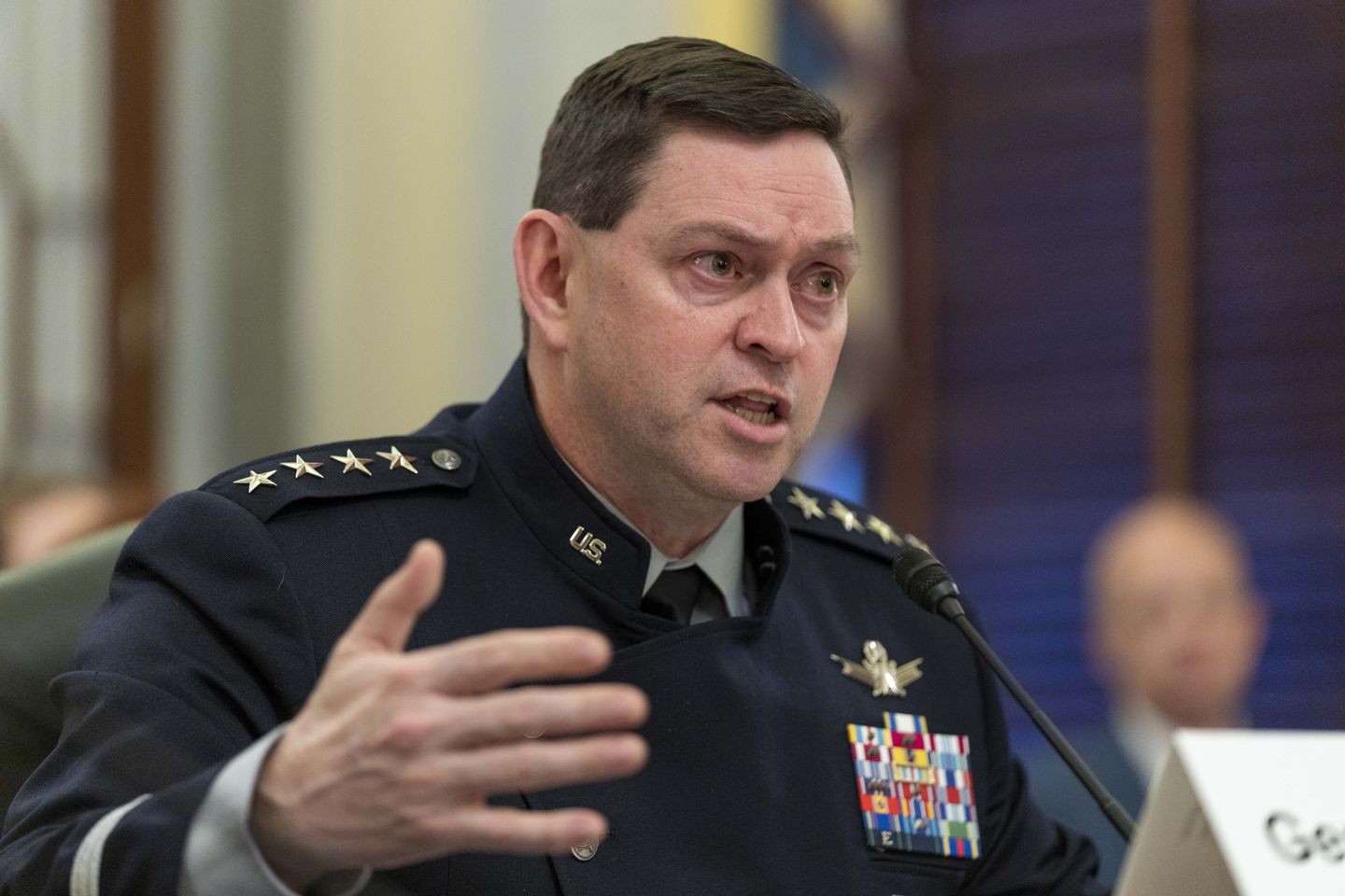 Kepala Angkatan Luar Angkasa memperingatkan Cina, Rusia mengerahkan senjata luar angkasa untuk menyerang satelit AS, pasukan