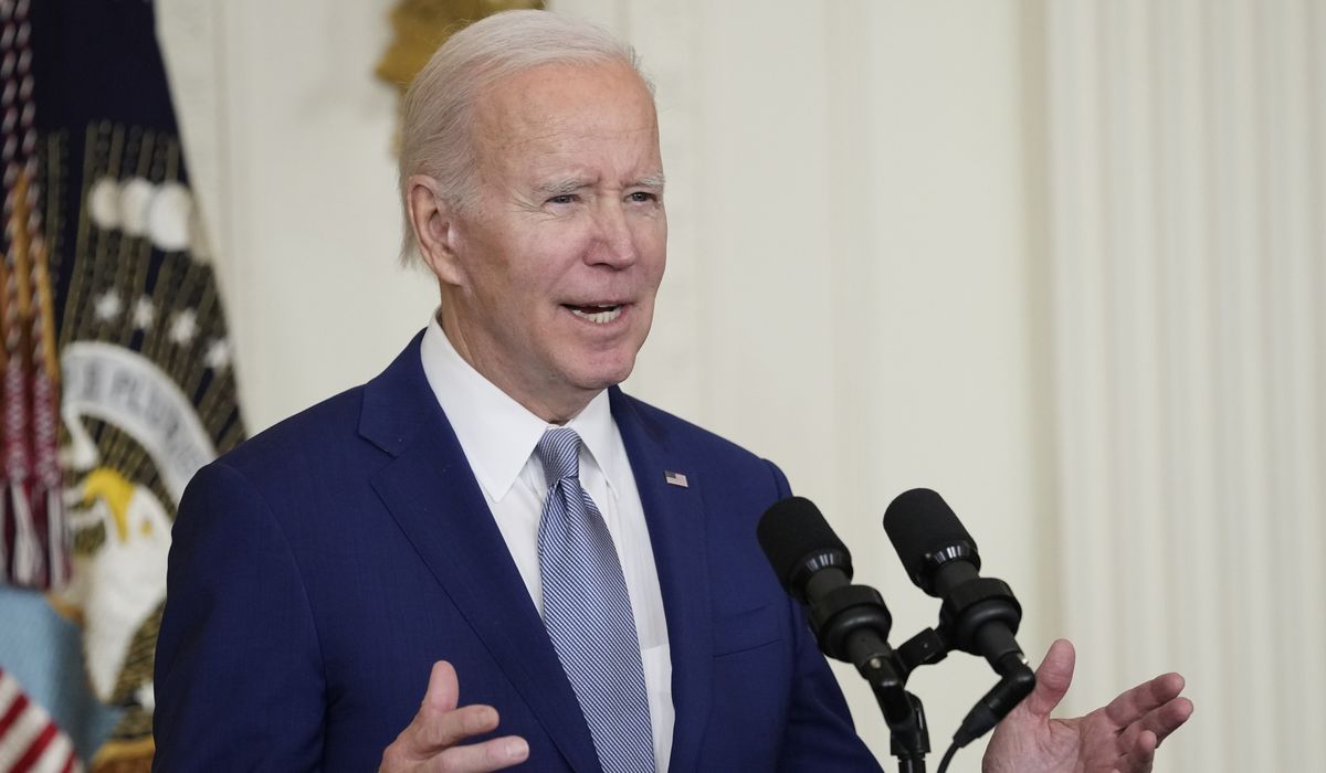 NextImg:Biden stumbles over poem — twice — at humanities awards ceremony