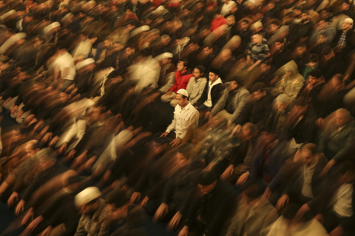 Ramadhan dimulai di Timur Tengah di tengah biaya tinggi, harapan akan perdamaian