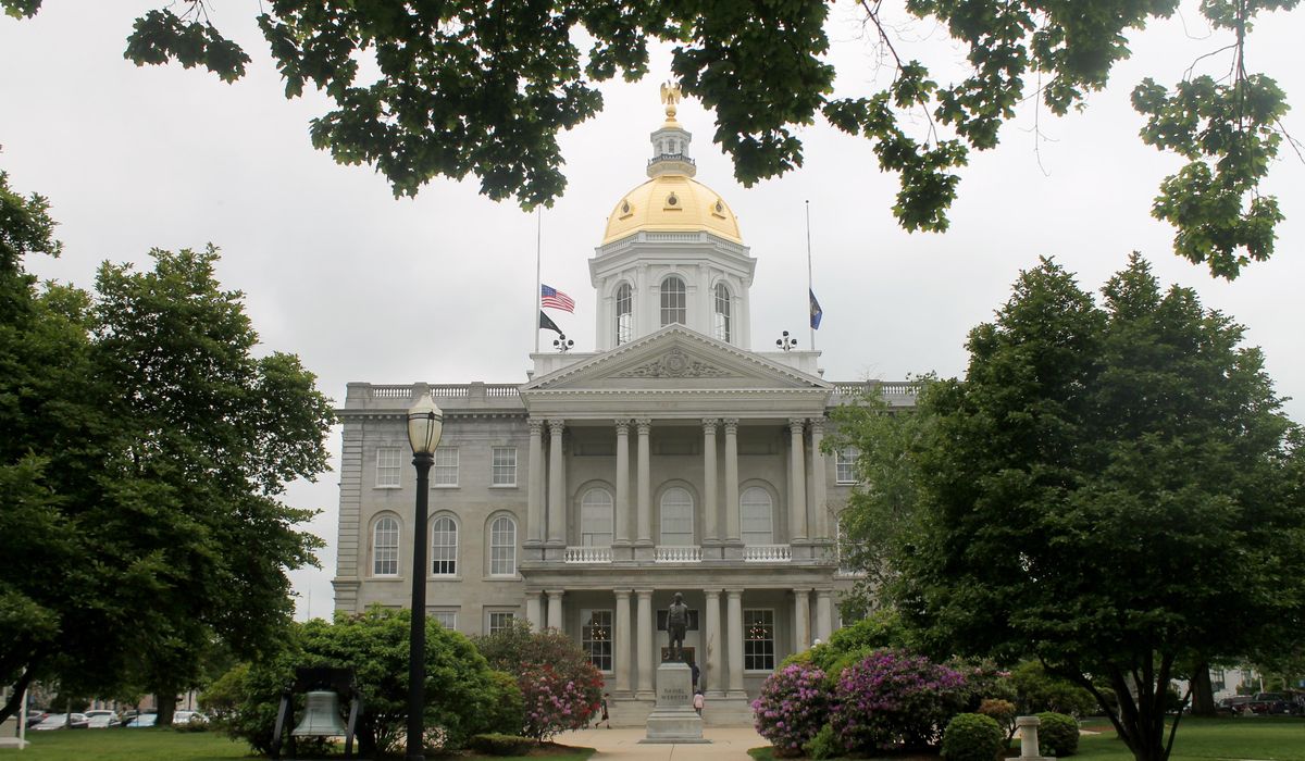 NextImg:New Hampshire Senate rejects lifting abortion ban penalties
