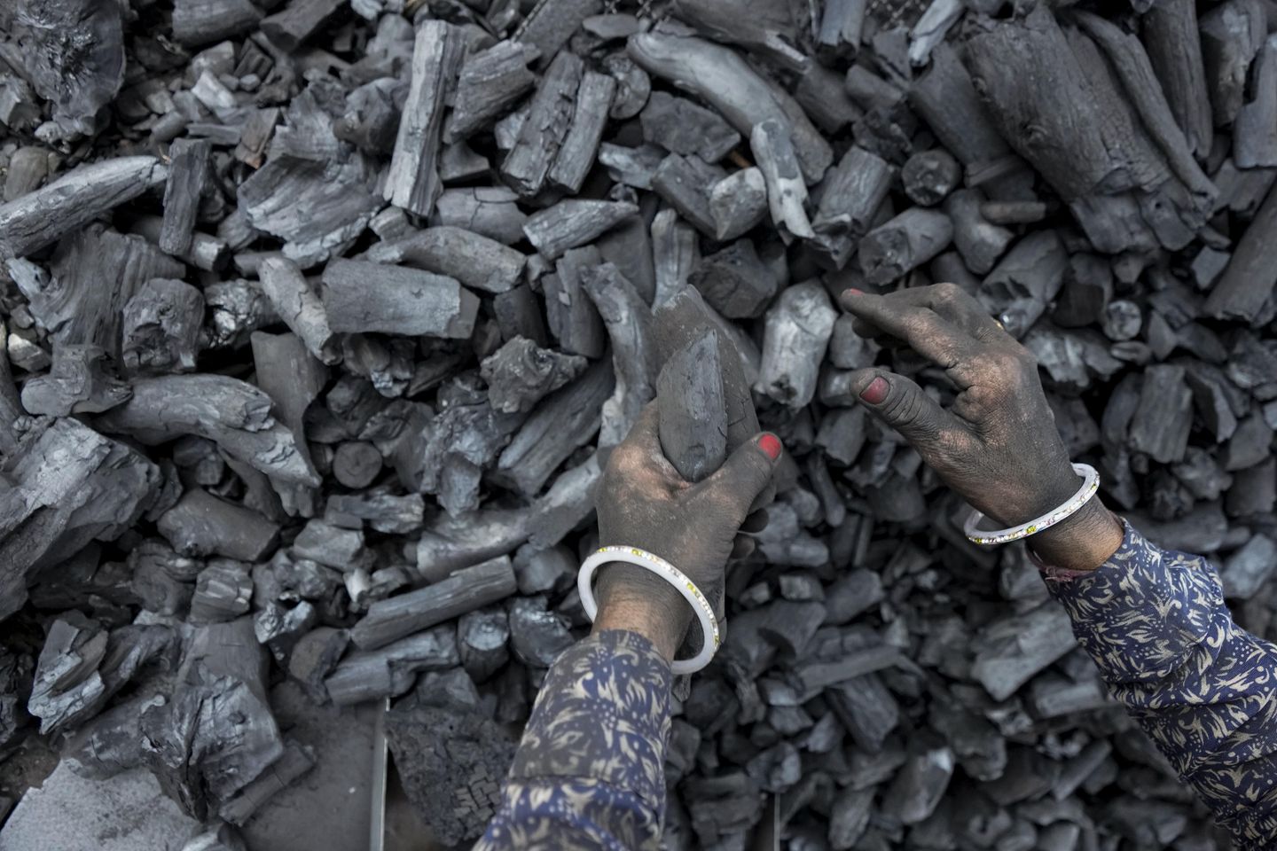 Düşünce kuruluşu, Hindistan'ın kömürü bırakmasının maliyetinin 900 milyar dolar olduğunu söylüyor