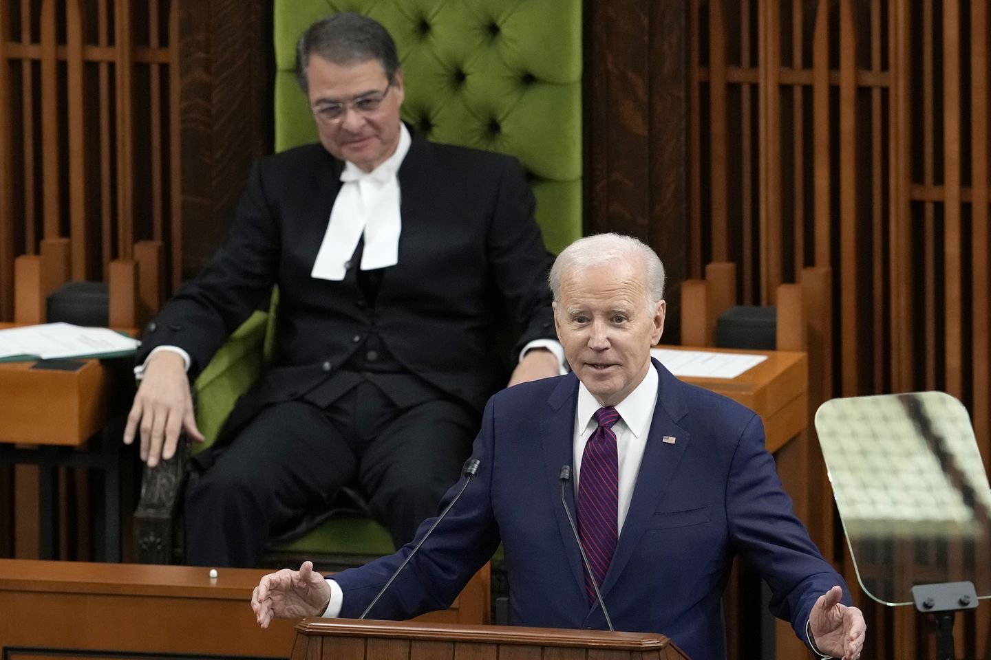 Biden, Kanada parlamentosuna hitaben yaptığı konuşmada birliğin altını çizdi