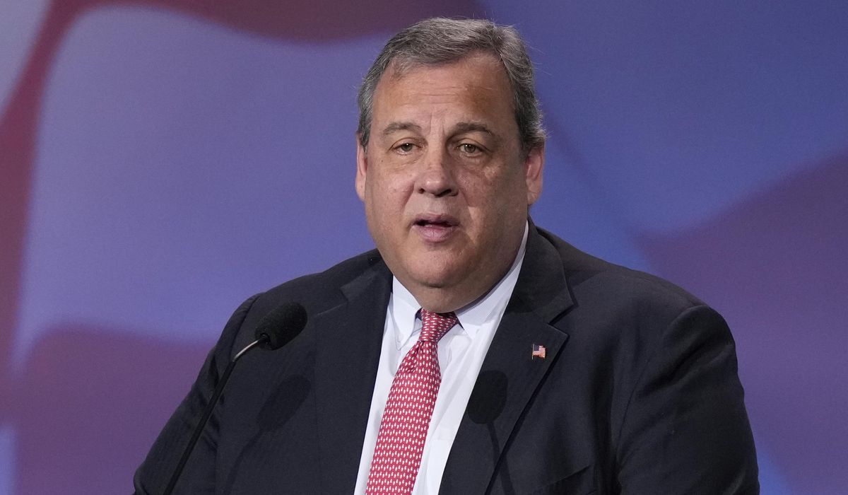 NextImg:Chris Christie slams Ron DeSantis’ handling of Disney as not ‘conservative’