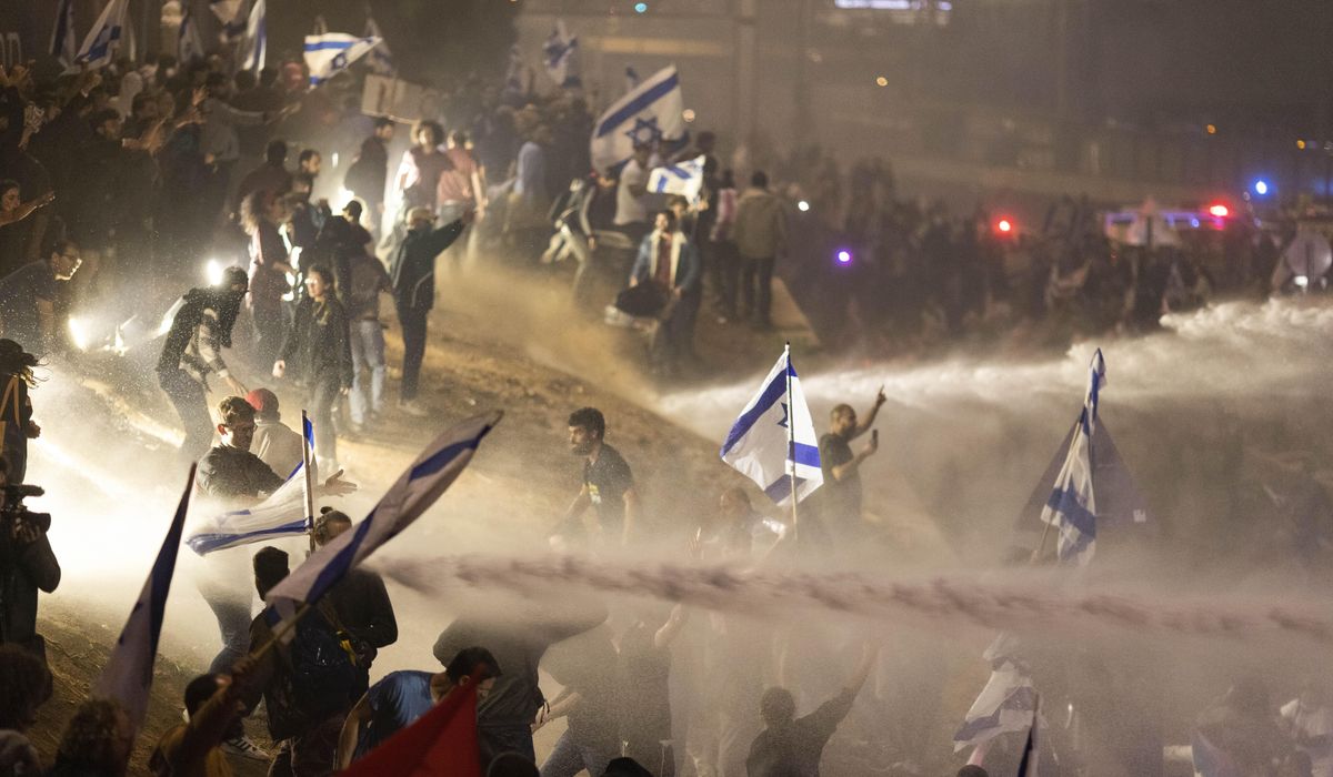 NextImg:Opposition to Netanyahu plan mounts as unions launch strike