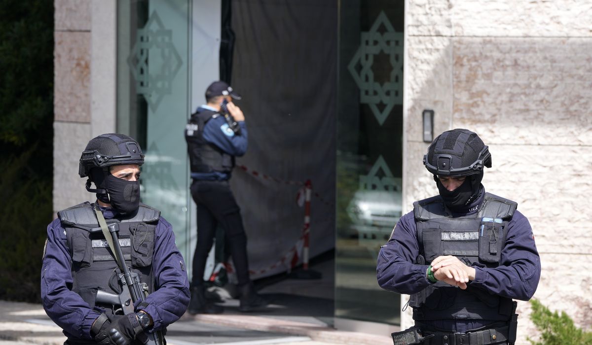 NextImg:2 dead in Portugal stabbing at Muslim center