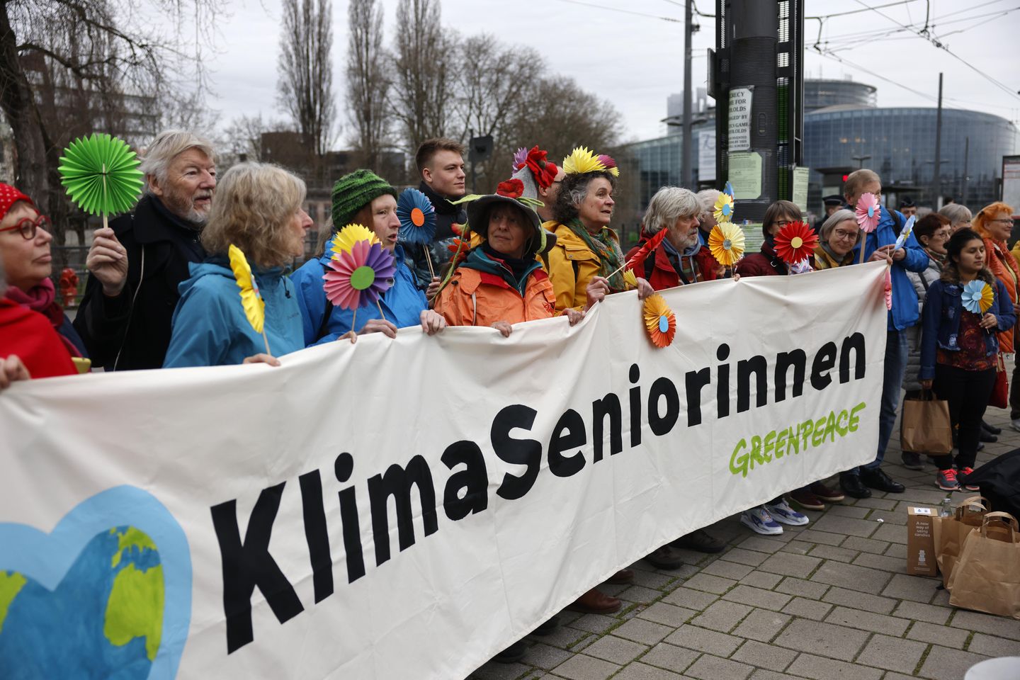 İsviçreli yaşlılar hükümeti iklim konusunda Avrupa mahkemesine taşıyor