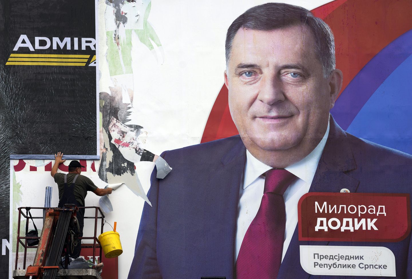Antony Blinken, Bosnalı Sırp lider Milorad Dodik'i Vladimir Putin'e benzetiyor