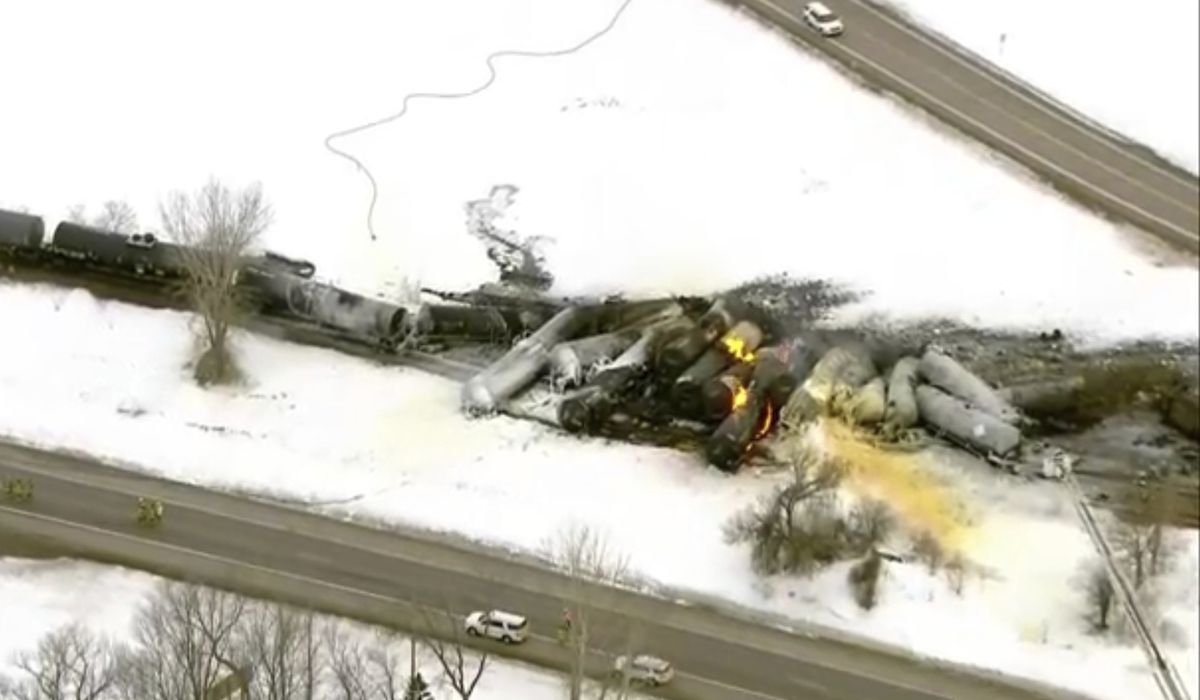 NextImg:Fiery train derailment in Minnesota prompts evacuations