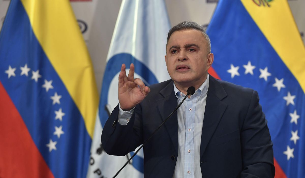 NextImg:Shadowy brokers walk off with billions in Venezuelan oil