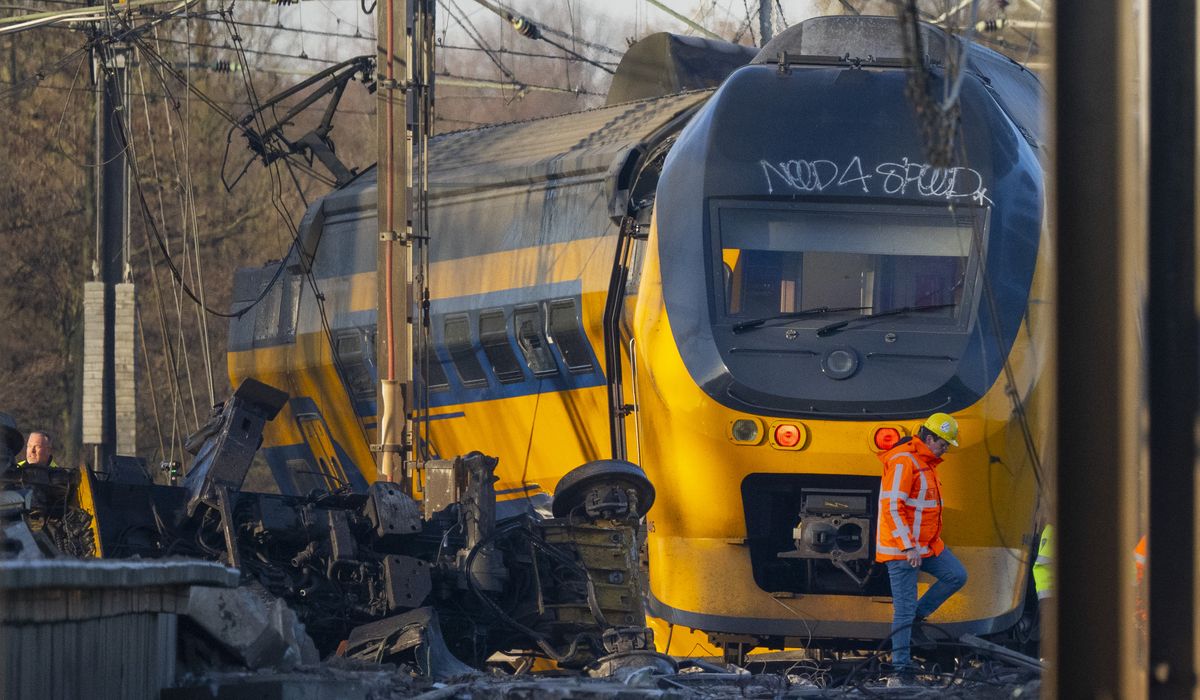 NextImg:Train derailment near The Hague kills 1, injures several