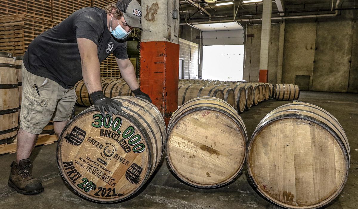 NextImg:Kentucky bourbon-makers laud bill phasing out barrel tax