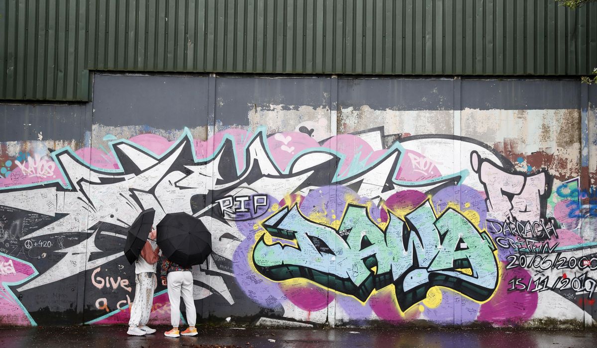 NextImg:Troubles shadow lingers as N Ireland marks 25 years of peace
