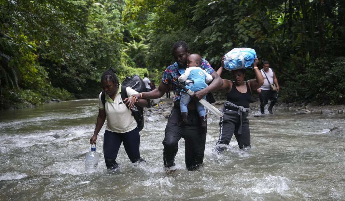 NextImg:U.S. would support Colombian, Panama forces to slow migration