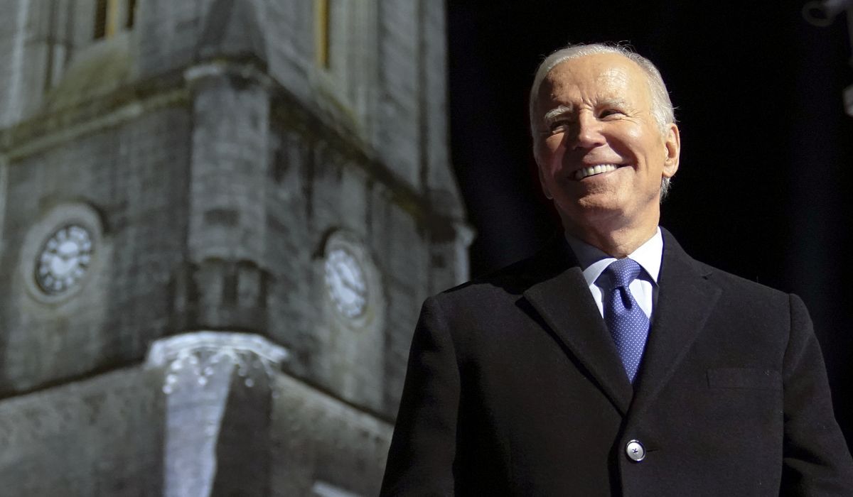 NextImg:Biden reinvigorates calls for Republicans to release budget before resuming debt ceiling talks