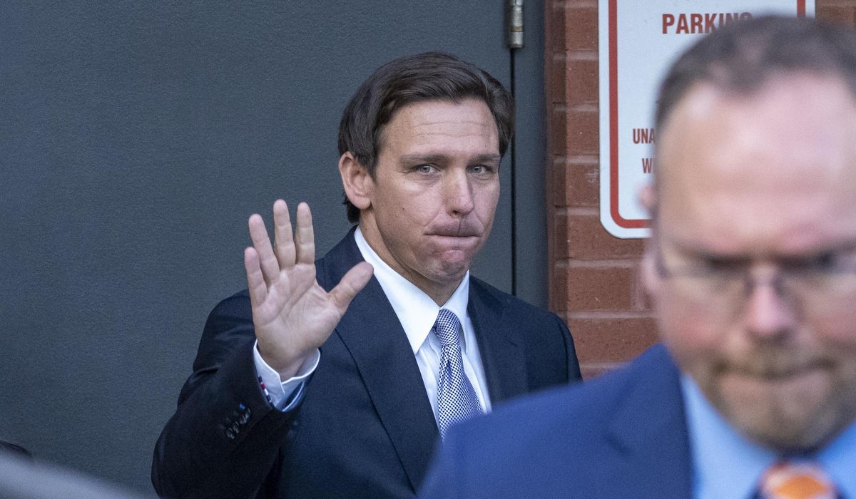 NextImg:Trump, DeSantis compete for support from congressional GOP
