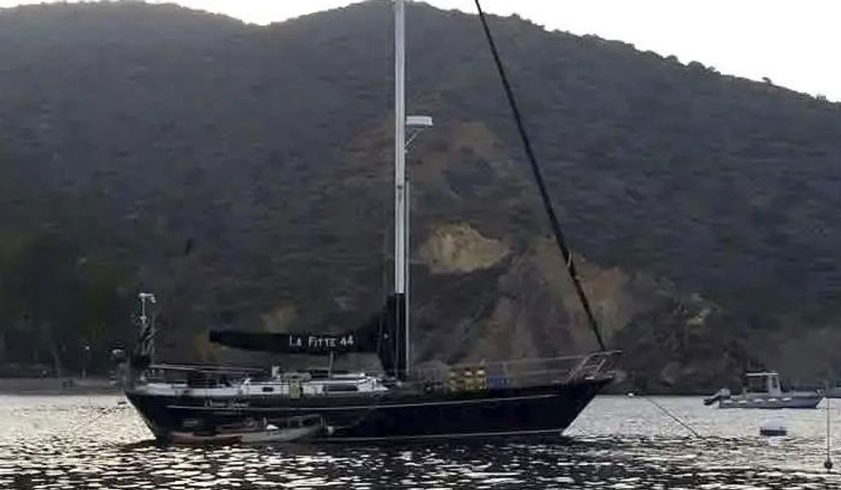 NextImg:Search suspended for 3 missing American sailors off Mexican coast