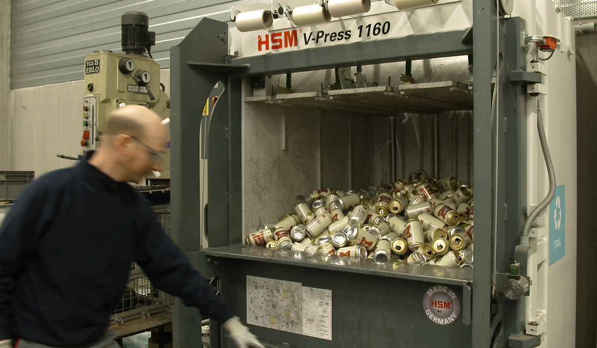 NextImg:Belgian customs officers destroy thousands of High Life cans over ‘Champagne of Beers’ tagline