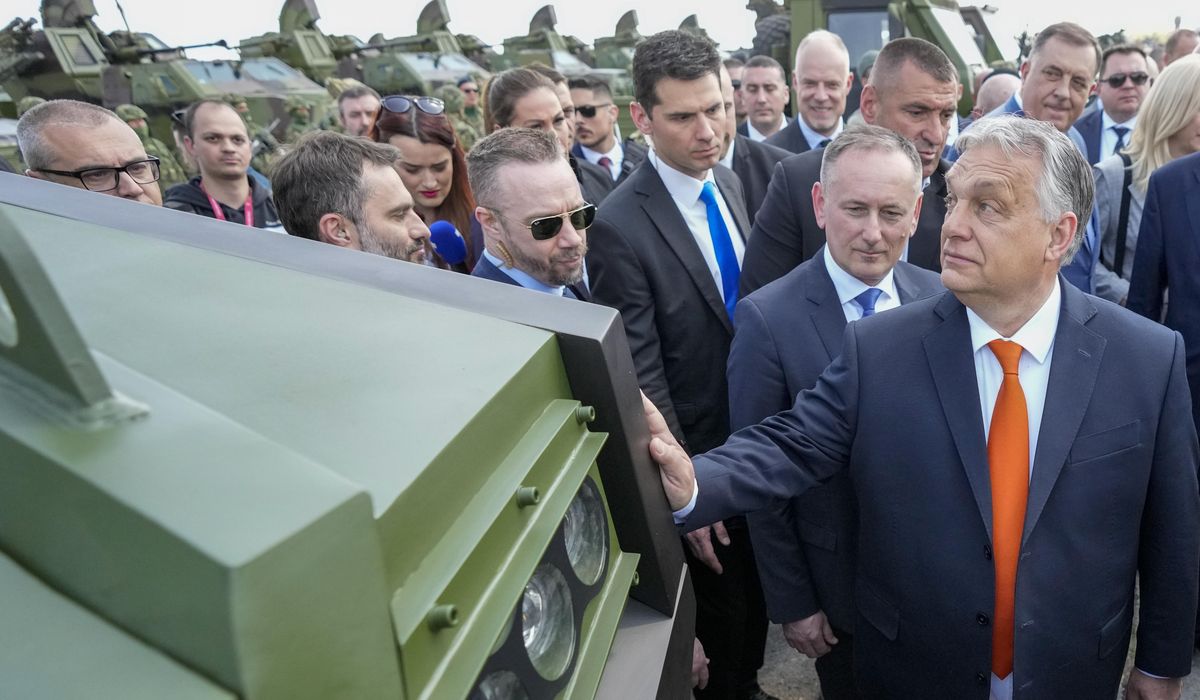 NextImg:EU institutions pile more pressure on Hungary over rights