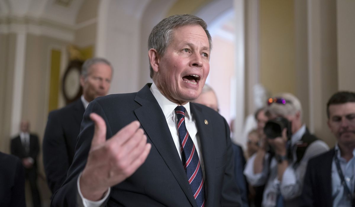 NextImg:Senate Republicans bring bill to stop Defense Department from hosting drag shows