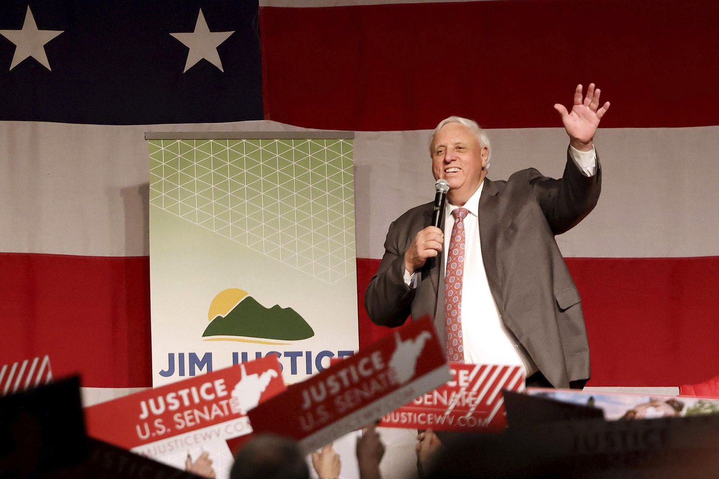 Senate Dems' campaign arm to sue W.Va. Gov. Jim Justice, GOP rival to Joe Manchin