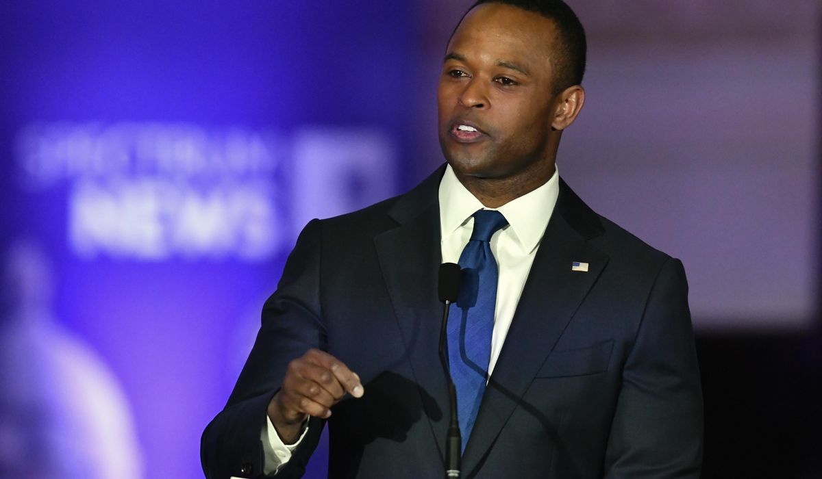 NextImg:Daniel Cameron, rising GOP star, embroiled in tough Kentucky primary fight