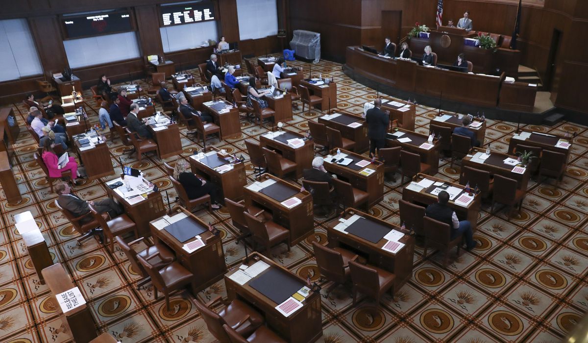 NextImg:Oregon GOP boycott: most bills have high reading score