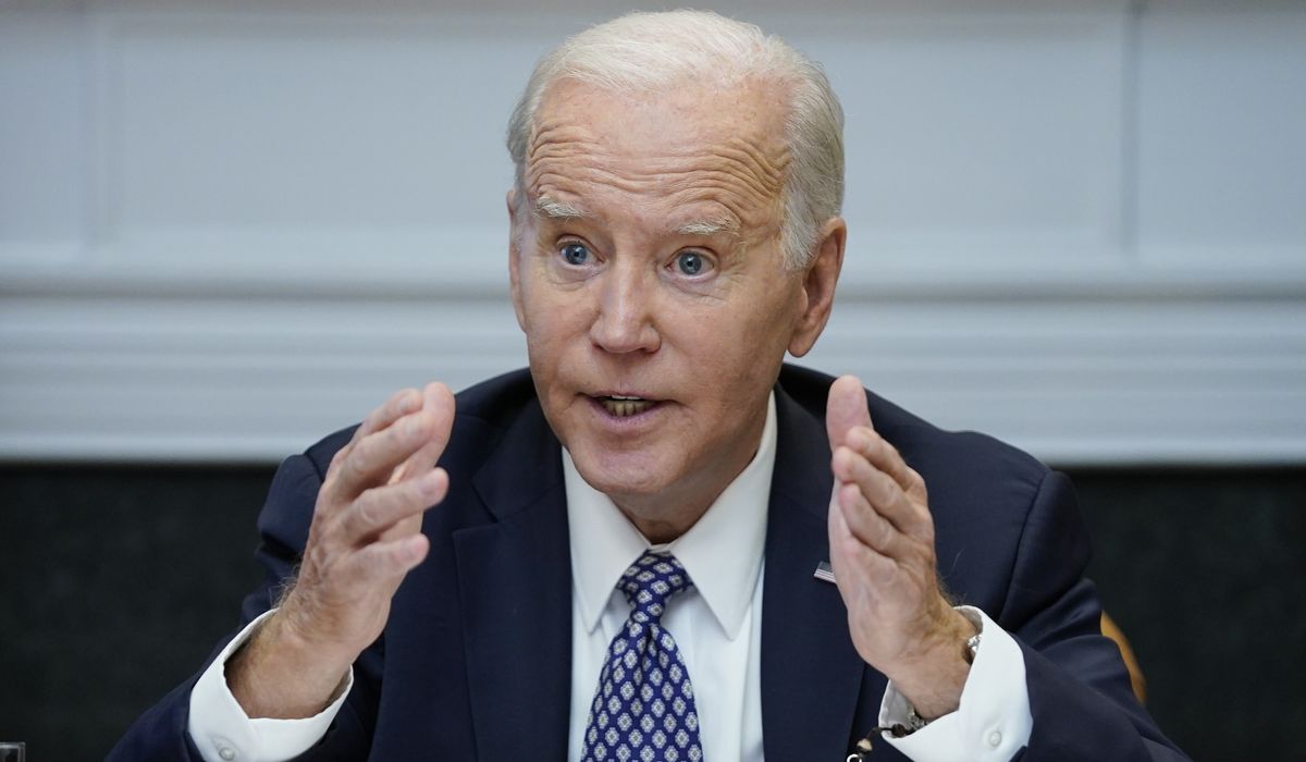 NextImg:Biden says he’ll veto Republicans’ border security bill