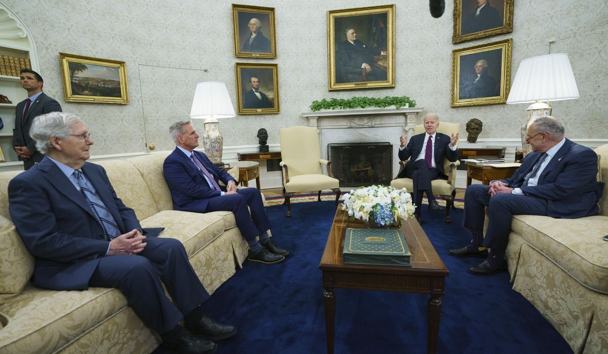 NextImg:McCarthy, Biden fail to resolve impasse on debt limit but agree to talk budget cuts