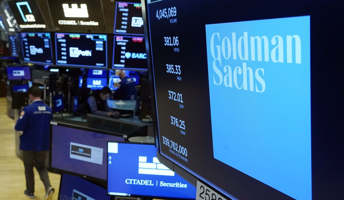 NextImg:Goldman settles gender discrimination suit for $215 million