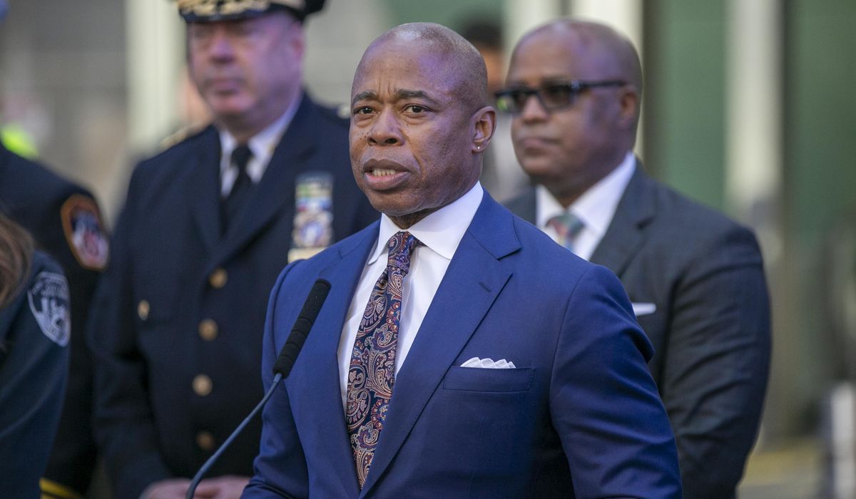 NextImg:NYC sticking with migrant hotel plan despite fierce resistance from suburbs