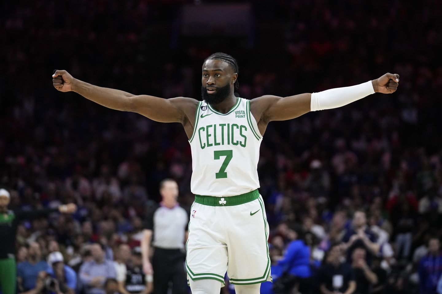 Tempers flare after Celtics' Jaylen Brown grabbed near 76ers bench in Game 7 matchup
