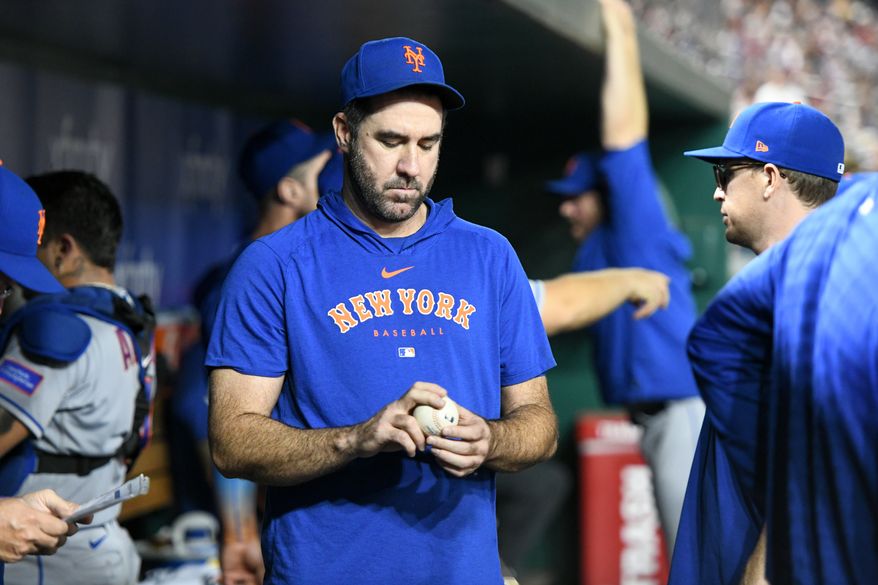 New York Mets starting pitcher Justin Verlander (35) in the dugout during an MLB game against the Washington Nationals at Nationals Park in Washington D.C., May 12, 2023. (Photo by Billy Sabatini/All-Pro Reels)