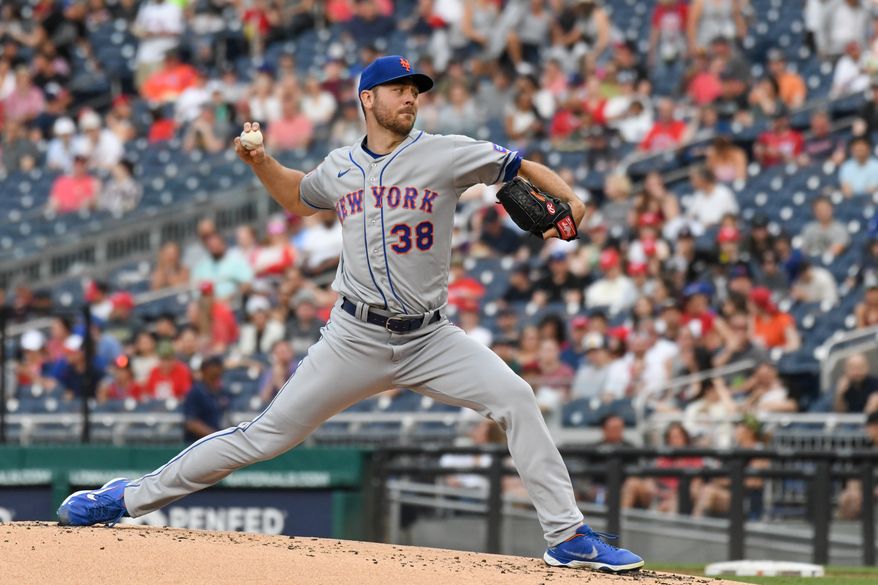 New York Mets left fielder Tommy Pham (28) throwing a pitch during the first inning of an MLB game against the Washington Nationals at Nationals Park in Washington D.C., May 12, 2023. (Photo by Billy Sabatini/All-Pro Reels)