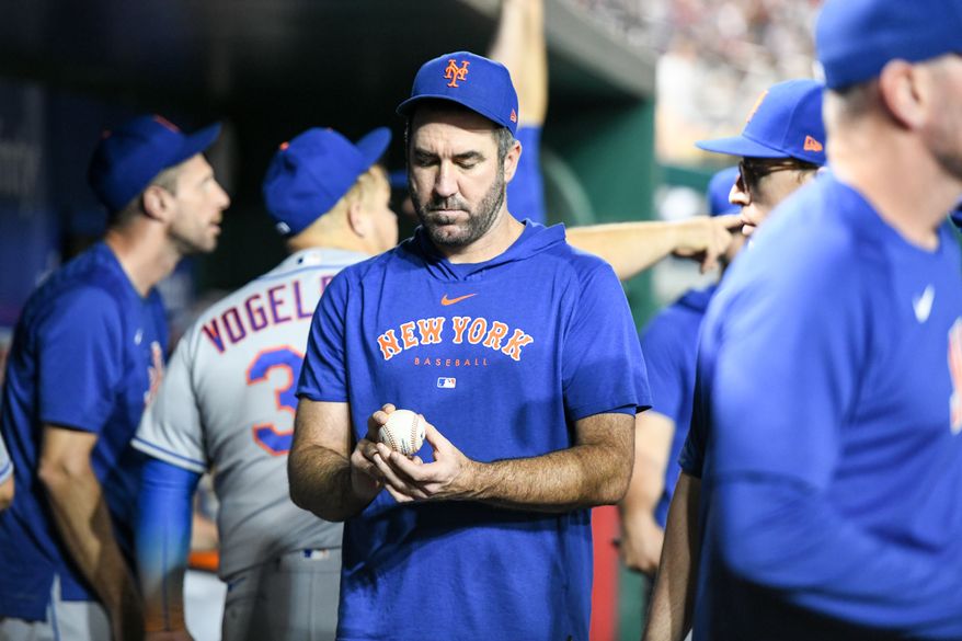 New York Mets starting pitcher Justin Verlander (35) in the dugout during an MLB game against the Washington Nationals at Nationals Park in Washington D.C., May 12, 2023. (Photo by Billy Sabatini/All-Pro Reels)