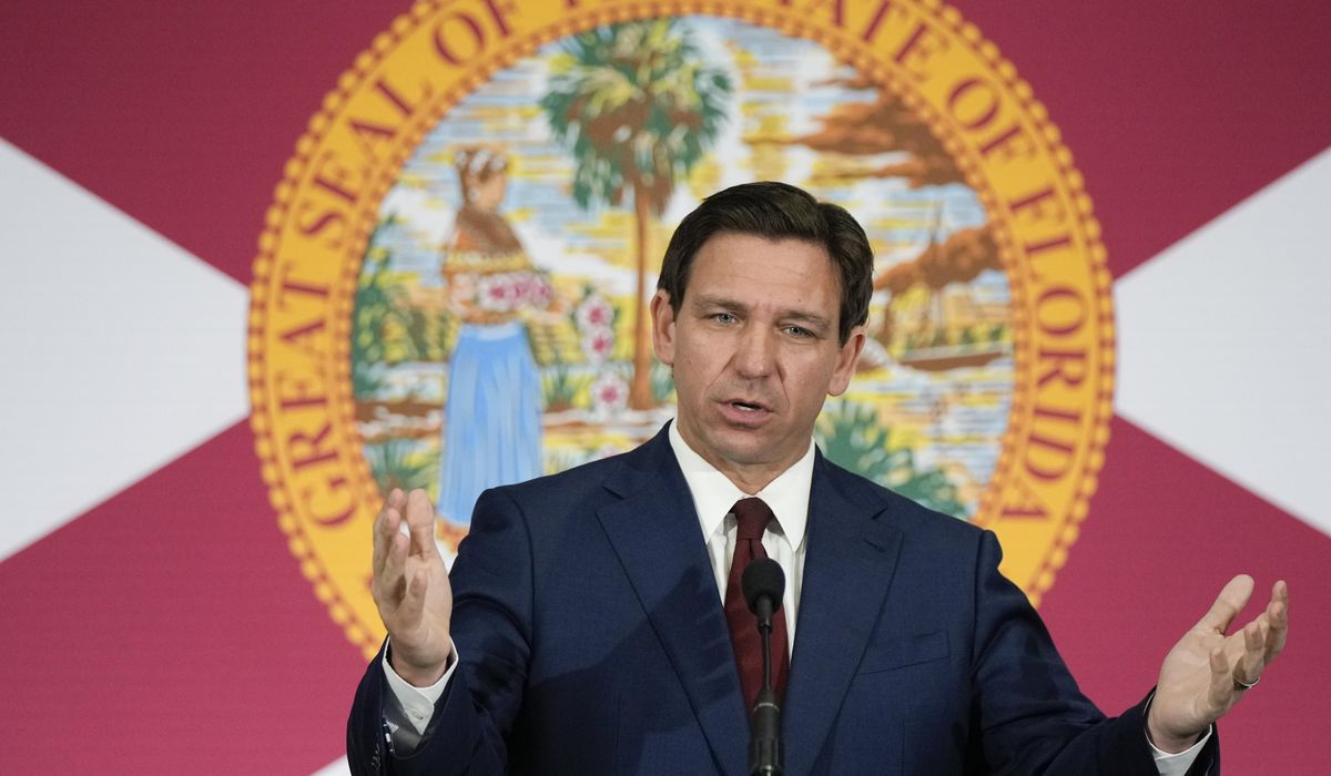 NextImg:Iowa offers DeSantis early opportunity to knock down Trump