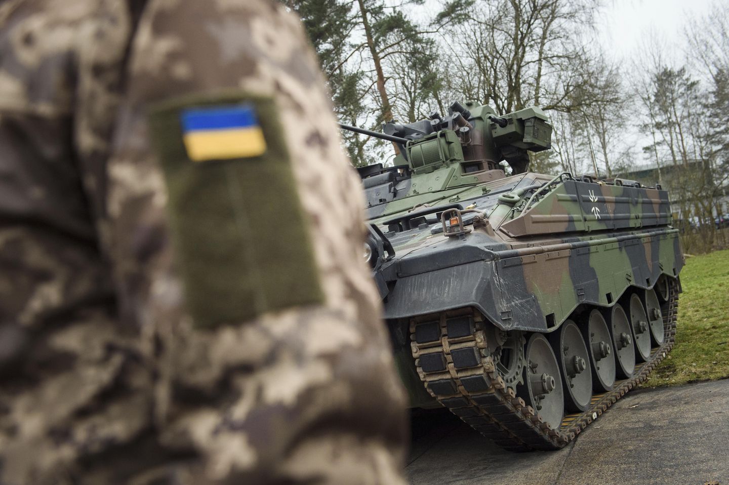 Almanya, olası Zelenskyy ziyaretinden önce Ukrayna'ya 3 milyar dolarlık askeri yardım paketini açıkladı