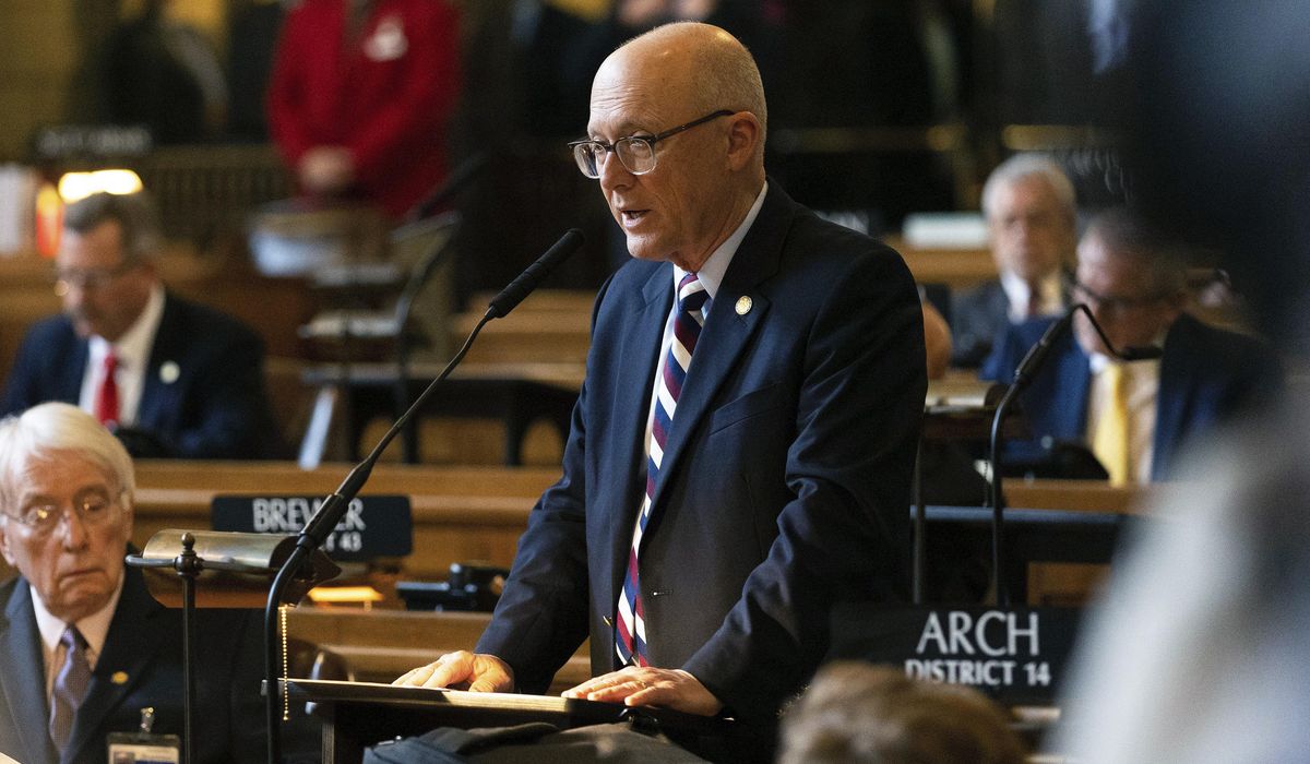 NextImg:Nebraska conservatives gamble on combining abortion, trans health bans