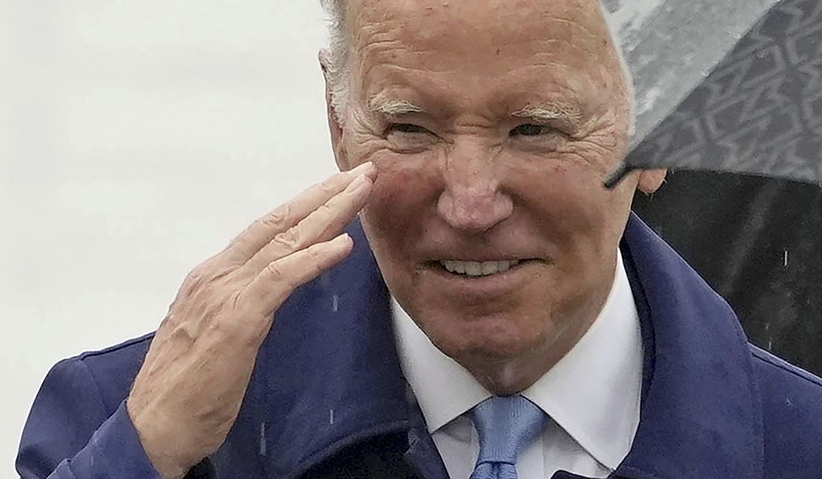 NextImg:Biden pins reelection bid on a familiar maxim of the elderly: Age brings wisdom