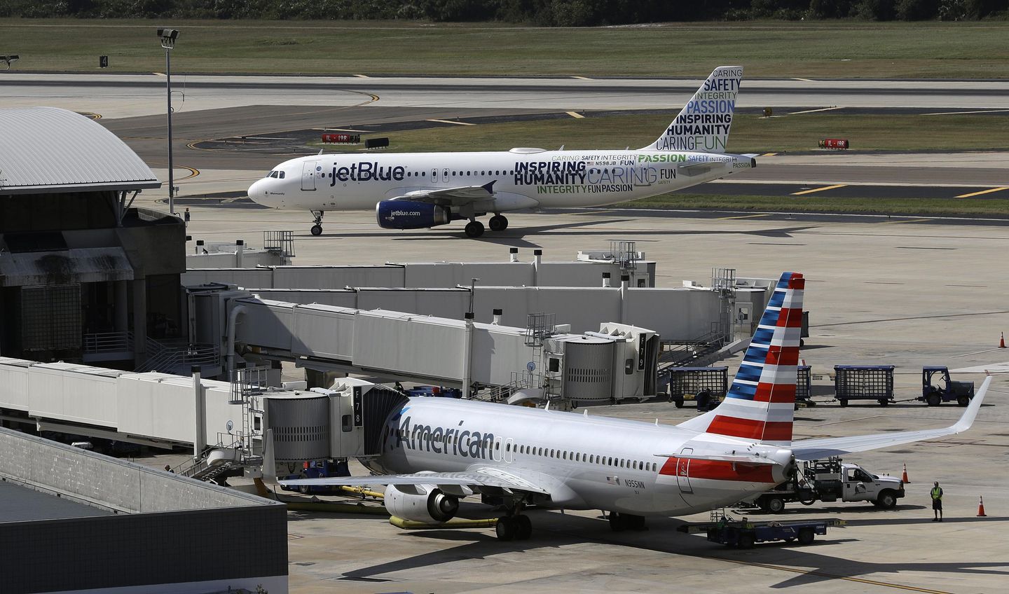American Airlines and JetBlue must abandon their partnership in the Northeast, federal judge rules