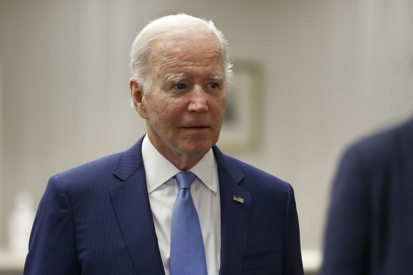 White House sees progress in debt limit talks; Biden directs team to get a bipartisan deal