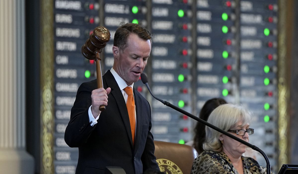 NextImg:Texas AG accuses state’s House speaker of being intoxicated on the job