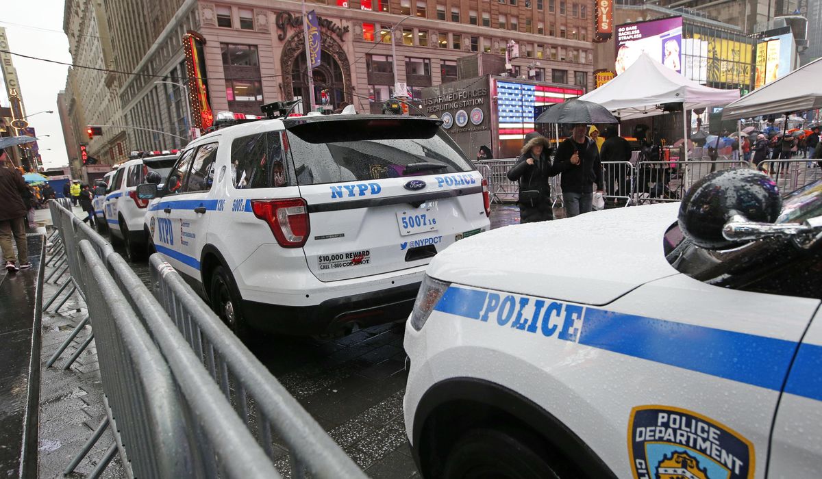 NextImg:Ex-NYPD cop helped gangster lover flee country following murder